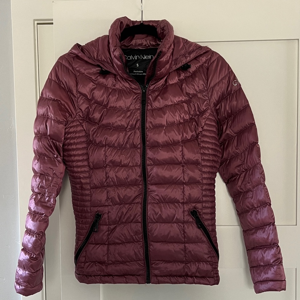 Calvin Klein Women's Burgundy Puffer Jacket